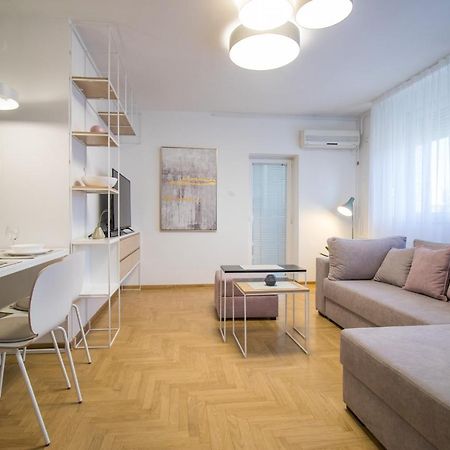 Arena'S Finest Apartment Белград Екстериор снимка