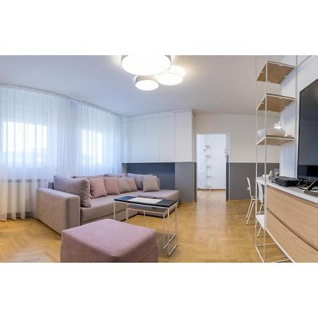 Arena'S Finest Apartment Белград Екстериор снимка