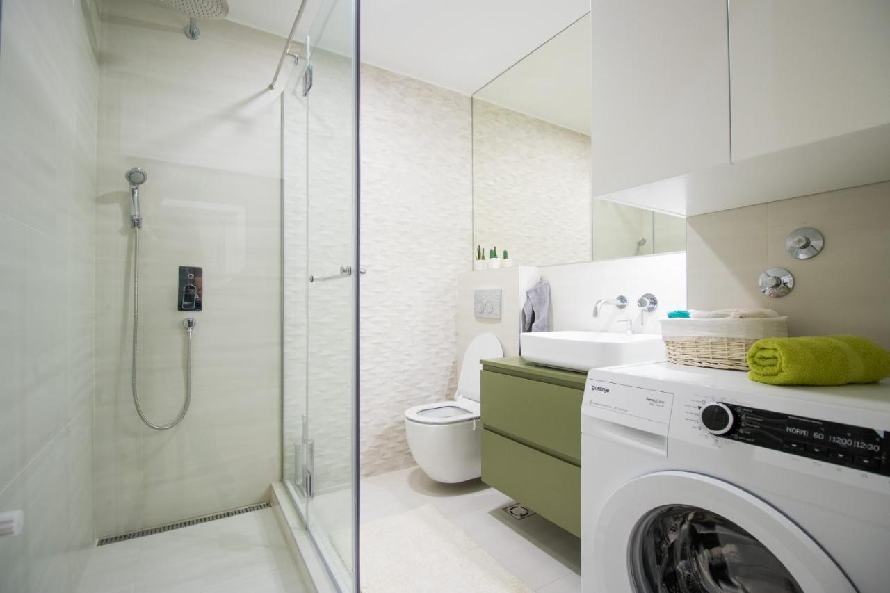Arena'S Finest Apartment Белград Екстериор снимка