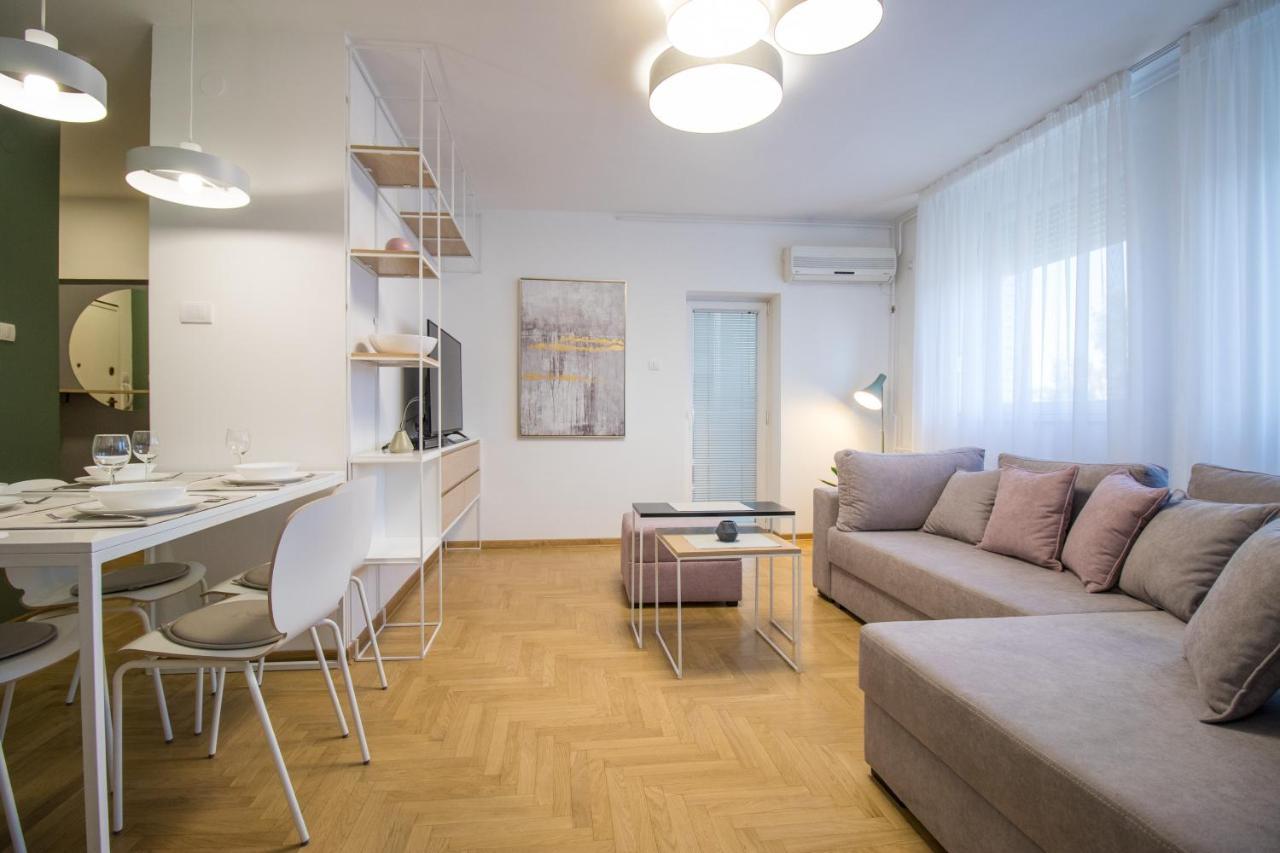 Arena'S Finest Apartment Белград Екстериор снимка