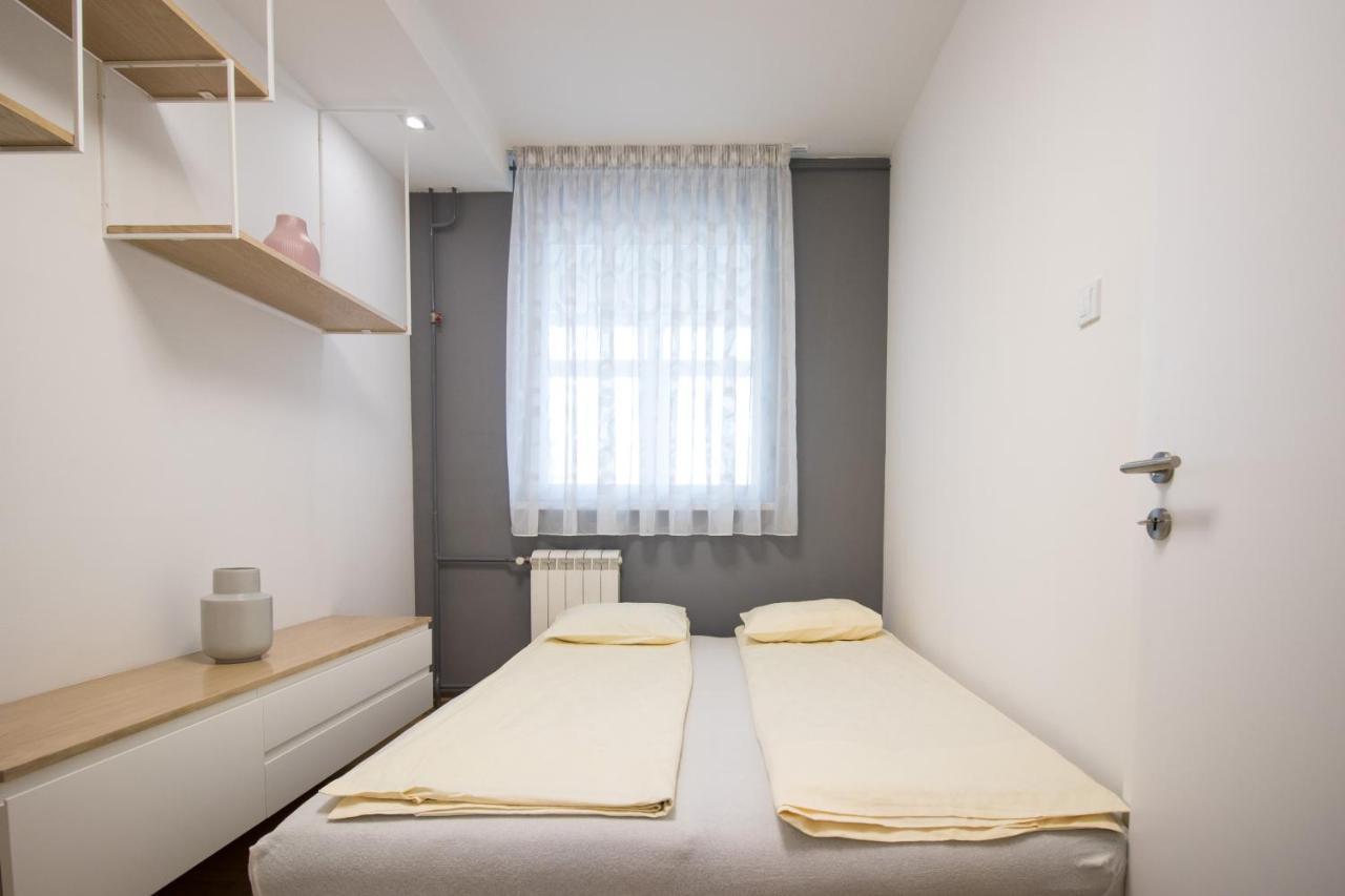 Arena'S Finest Apartment Белград Екстериор снимка