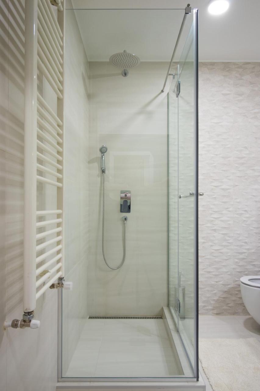 Arena'S Finest Apartment Белград Екстериор снимка