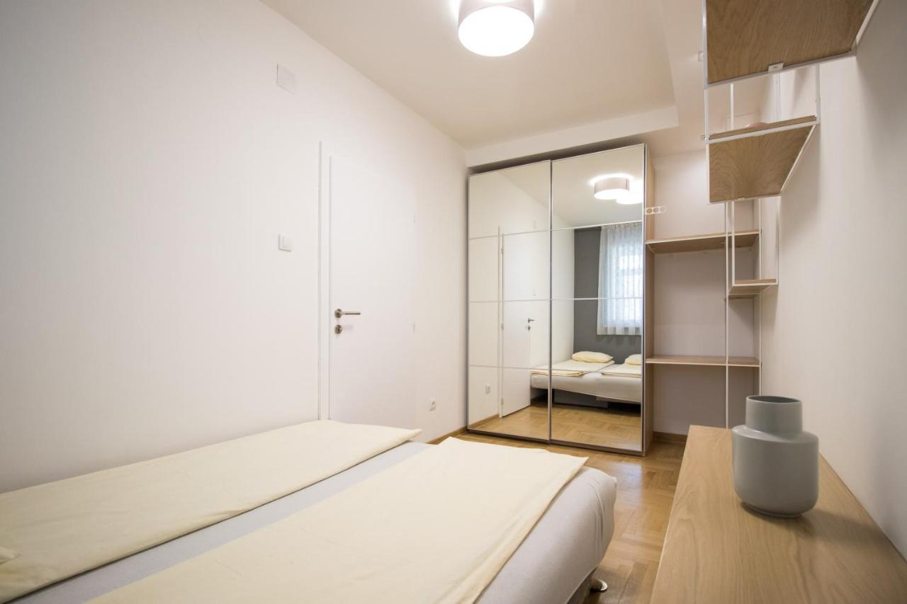 Arena'S Finest Apartment Белград Екстериор снимка