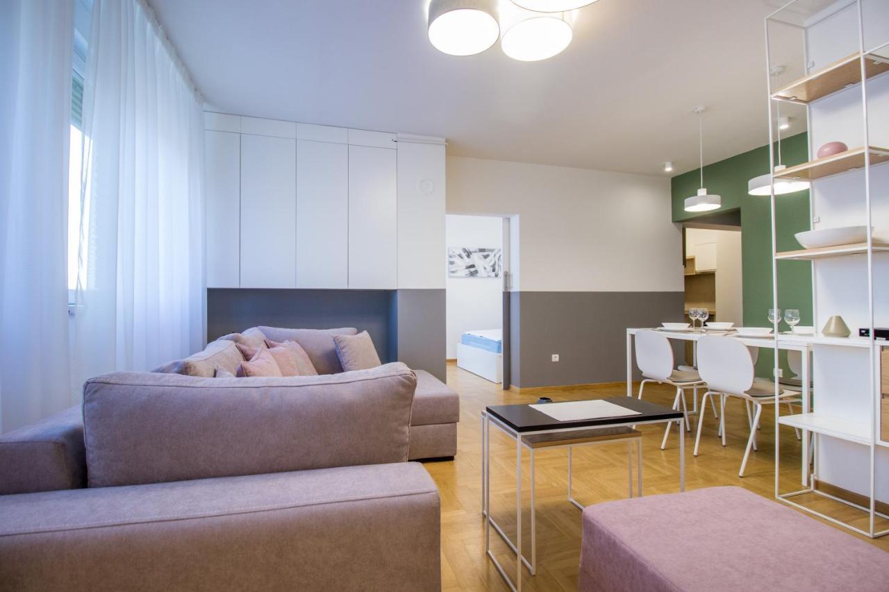 Arena'S Finest Apartment Белград Екстериор снимка